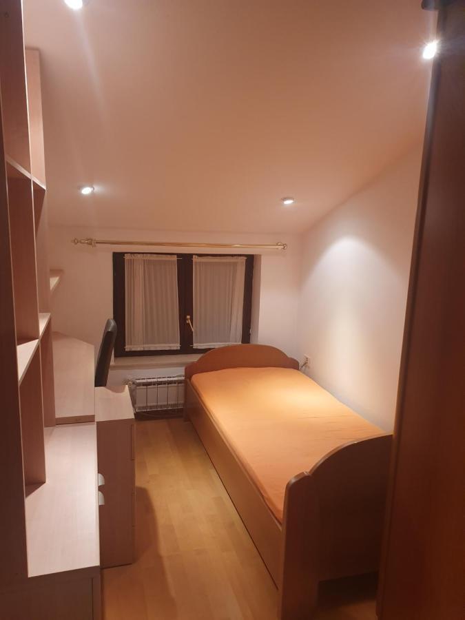 Apartma Aleksandra Ankaran Exterior photo